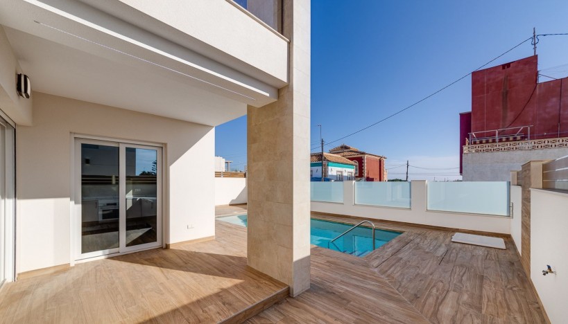 New Build - Luxury Villas · Torrevieja