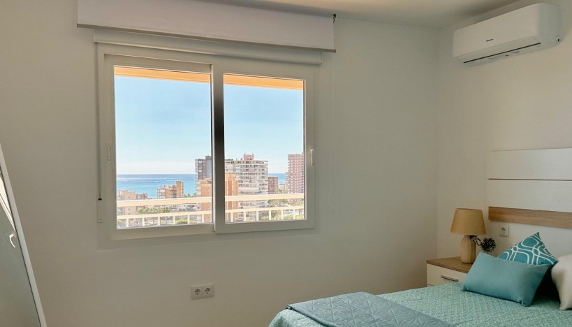 Long Term Rental - Apartments · Playa San Juan - Pau 5 / Alicante 