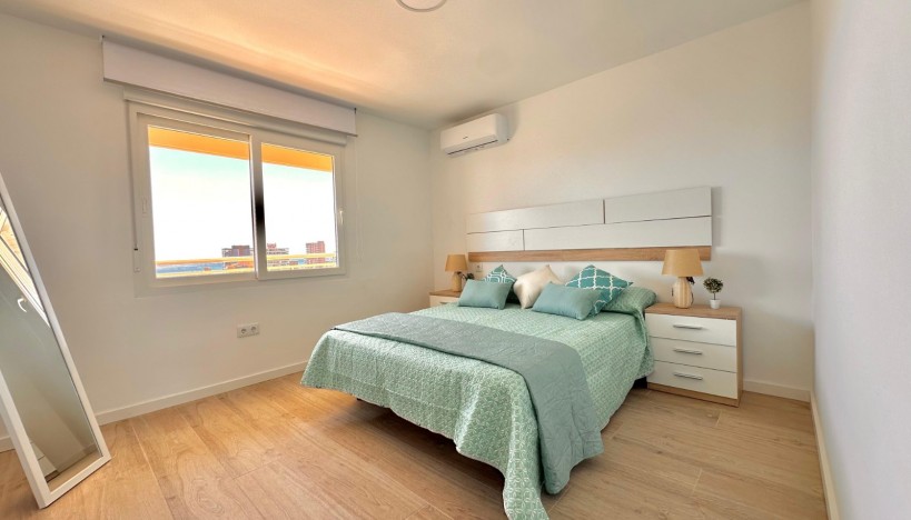 Long Term Rental - Apartments · Playa San Juan - Pau 5 / Alicante 